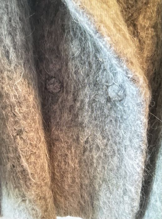 Palton evazat pufos  superb mărimea L/XL