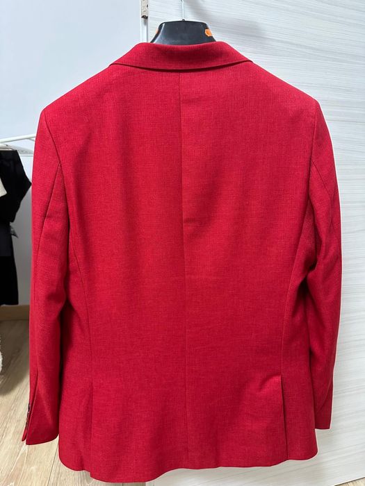 Sacou de costum rosu