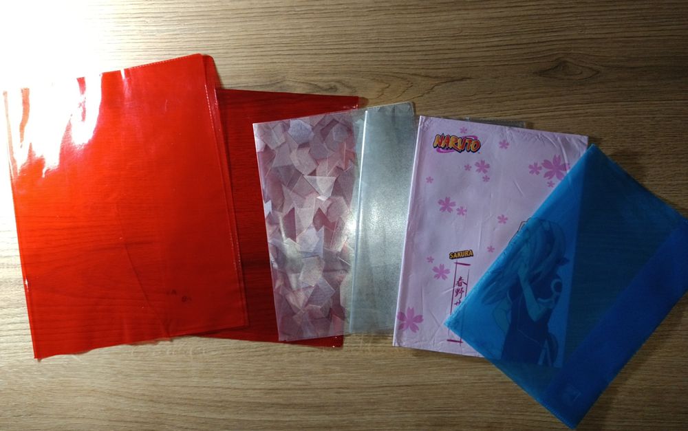 6 Coperți scolare (la bucata 4 lei)