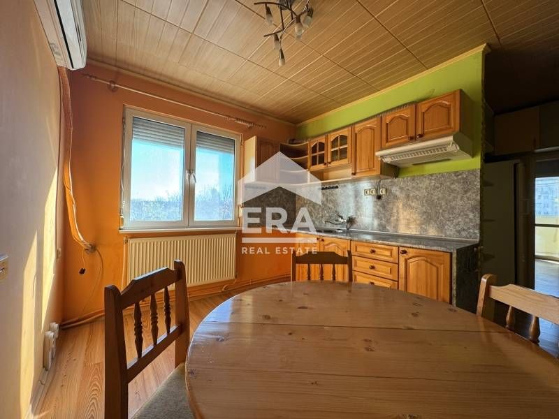 Продава се Двустаен апартамент в Силистра, Център - 62 кв.м за 1155 €/кв.м - Снимка #2