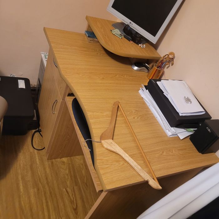 Birou, stare foarte buna foarte puțin utilizat