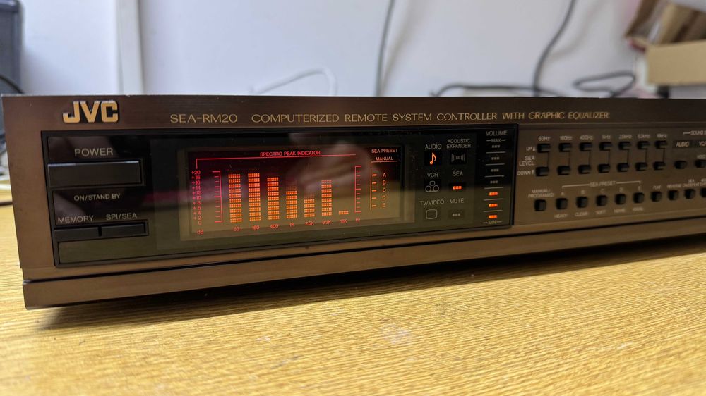 Egalizator/preamplificator JVC SEA-RM20