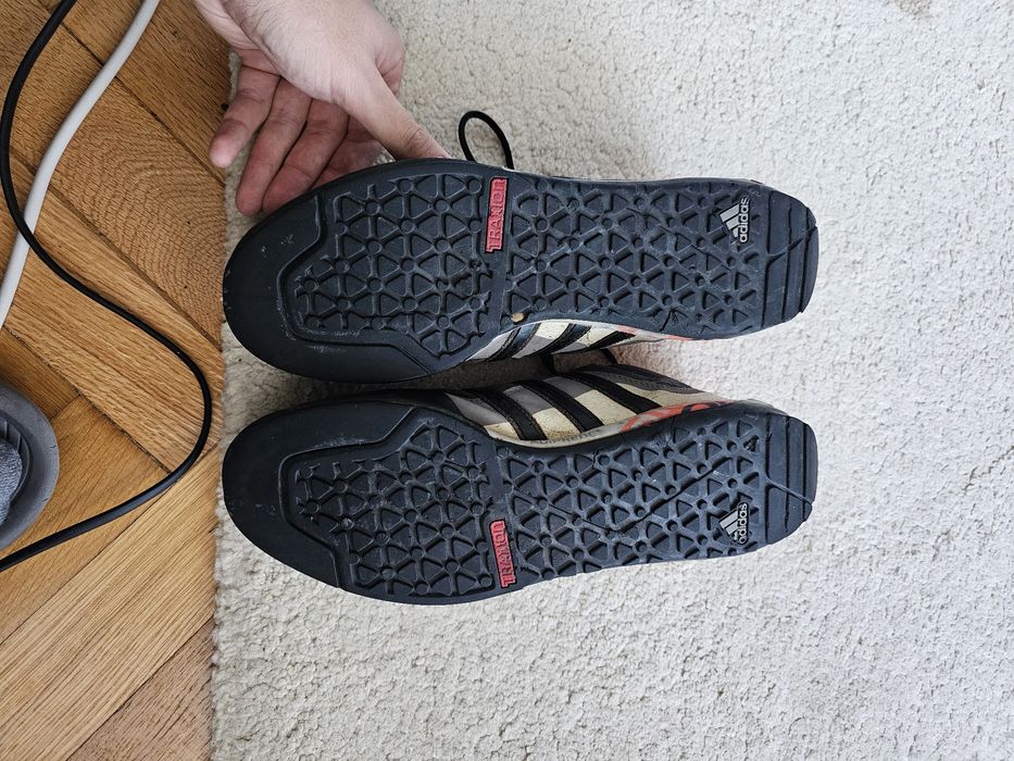 Adidas terrex swift solo 43