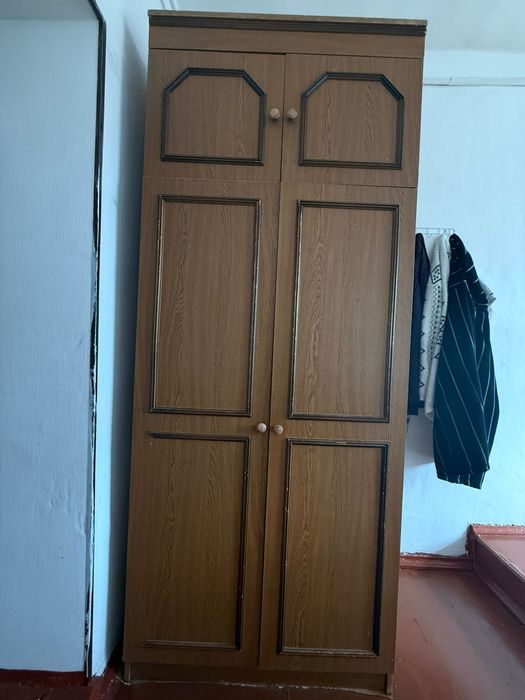 Продам шкаф 5000тг