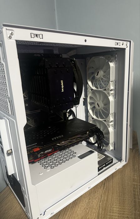 Мощен Геймърски PC / Компютър