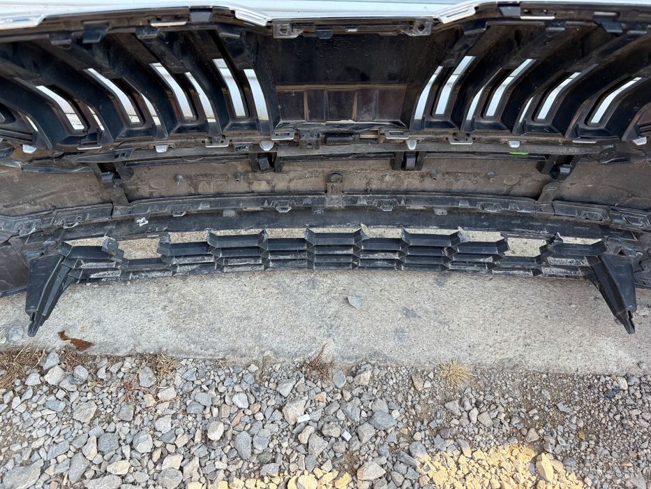 Предна броня за Skoda Karoq (2017-2021)