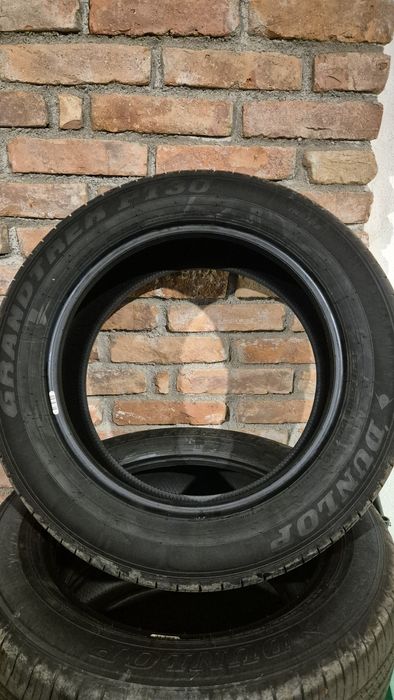 Dunlop 225/60 R18  NOI!
