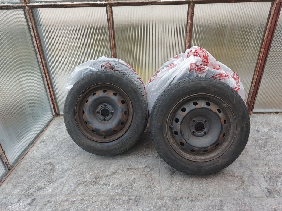 Hankook 185/65 R15 vara + janta otel