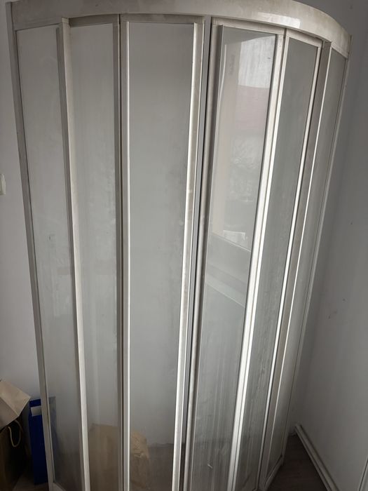 Vand cabina dus 300 ron