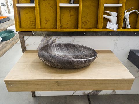 Мивка тип Купа + черен смесител