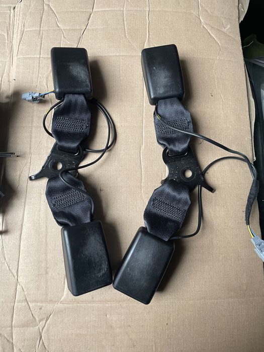 Vand capete centuri si centura de sus Dacia Duster Hjd/2018/2022