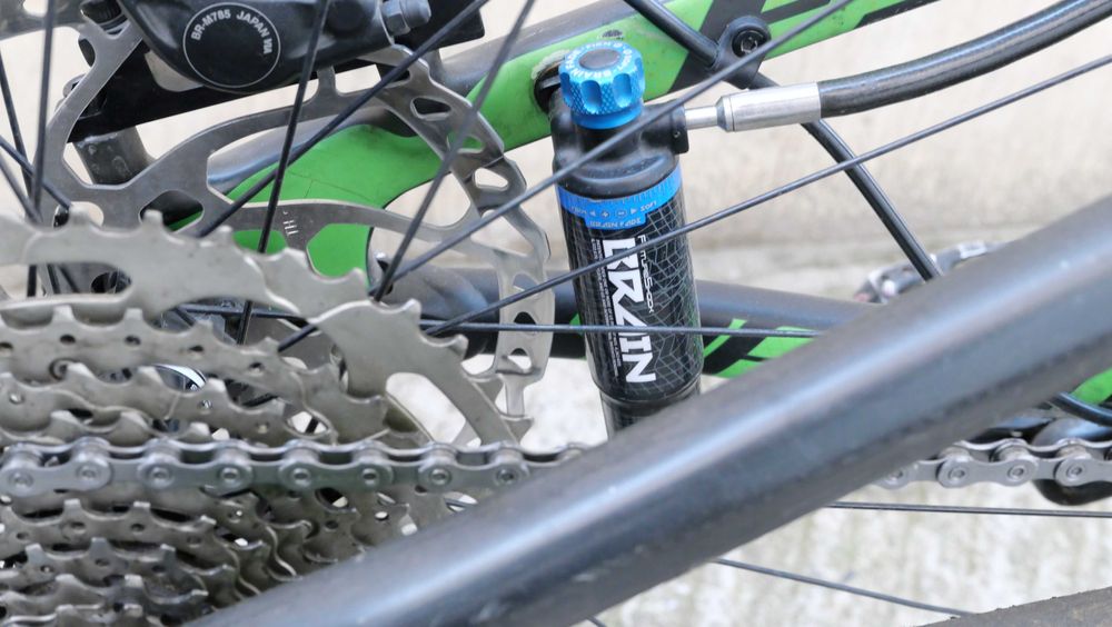 Specialized StumpJumper, 29 М, карбон, FOX 130 ход, 1х 10 Deore М6100