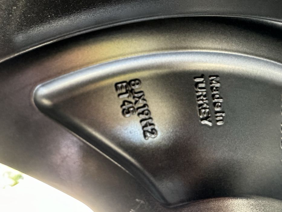 Jante VW ID4 ID5 R19 anv iarna 255 50 19 Bridgestone