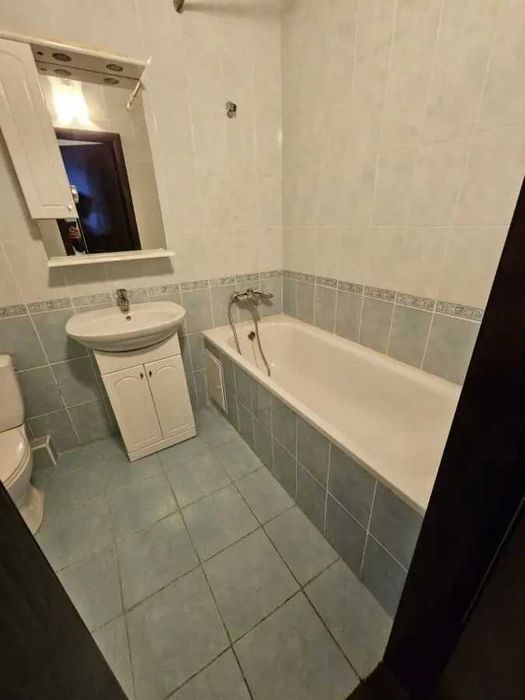 Дава се под наем Едностаен апартамент в София, Център - 45 кв.м за 341.7 € - Снимка #3