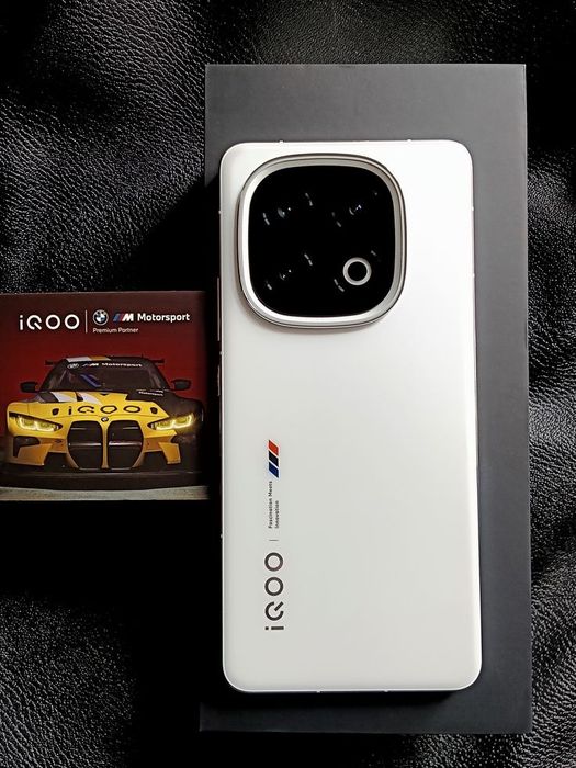 IQOO 13 16/512GB Legend Edition
