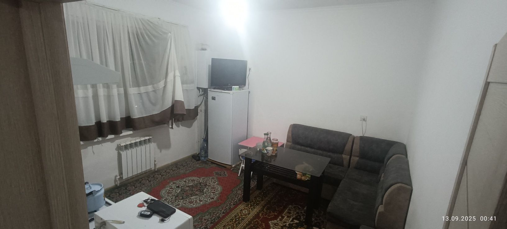 9 xudud 16 etajka 9 etajida 70kv uy sotiladi 2 xonali