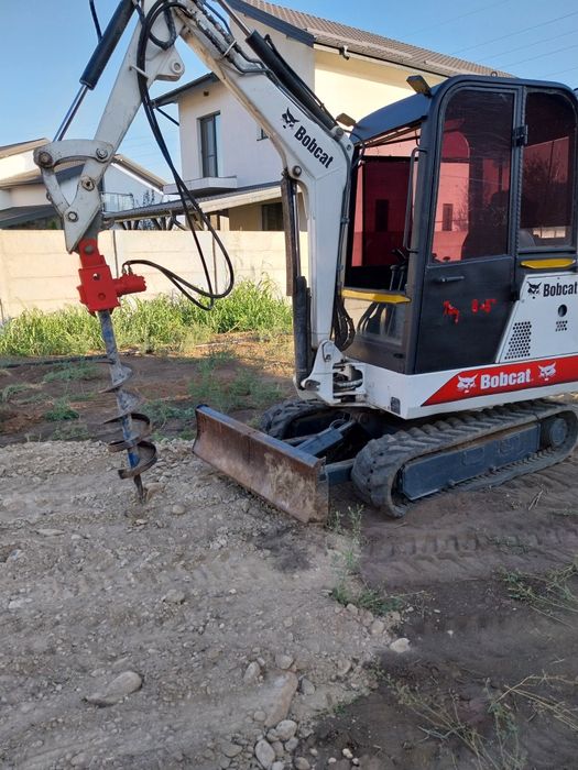 Miniexcavator de inchiriat, Excavator, Bobcat, burgiu ,freza, fundati,