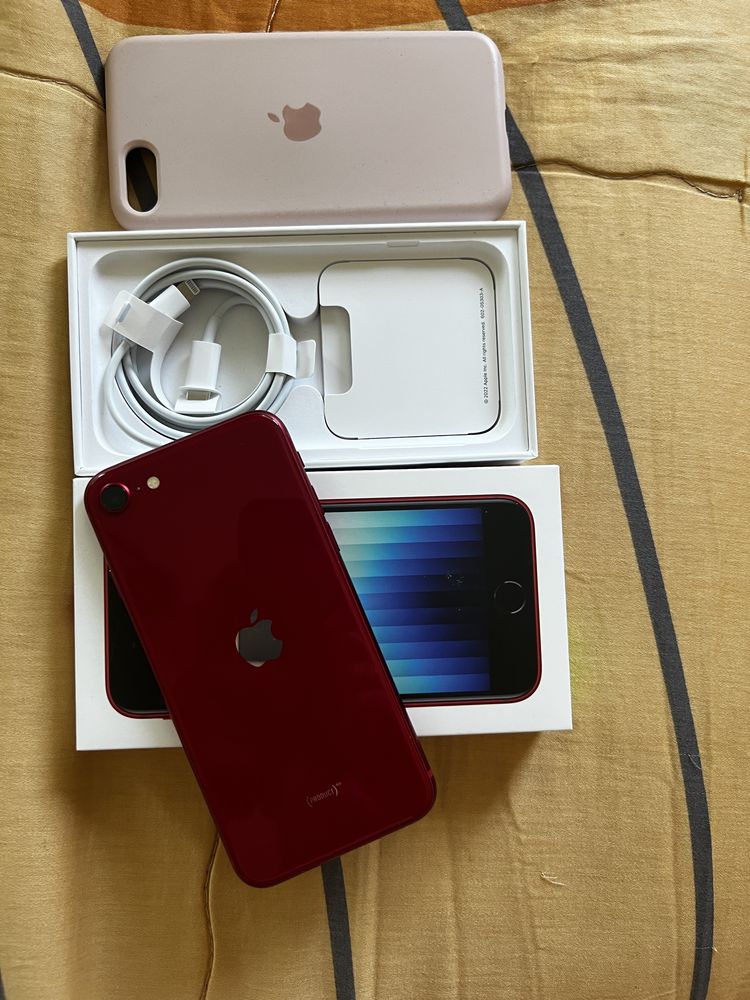 Iphone se 2022 64 гигабайта red