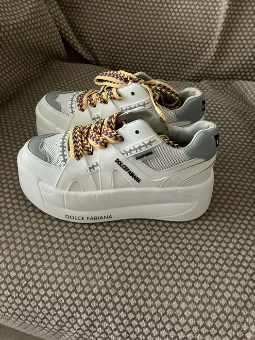 В Караганде — Кроссовки женские