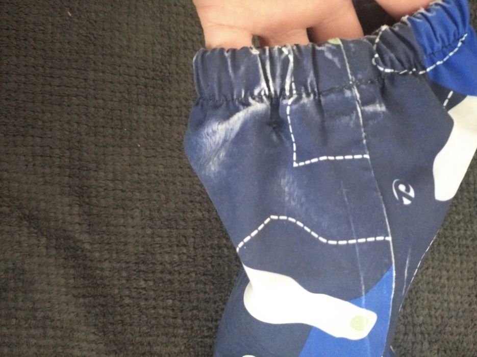 Продам комбинезон Reima