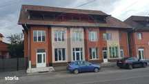 Spațiu comercial
