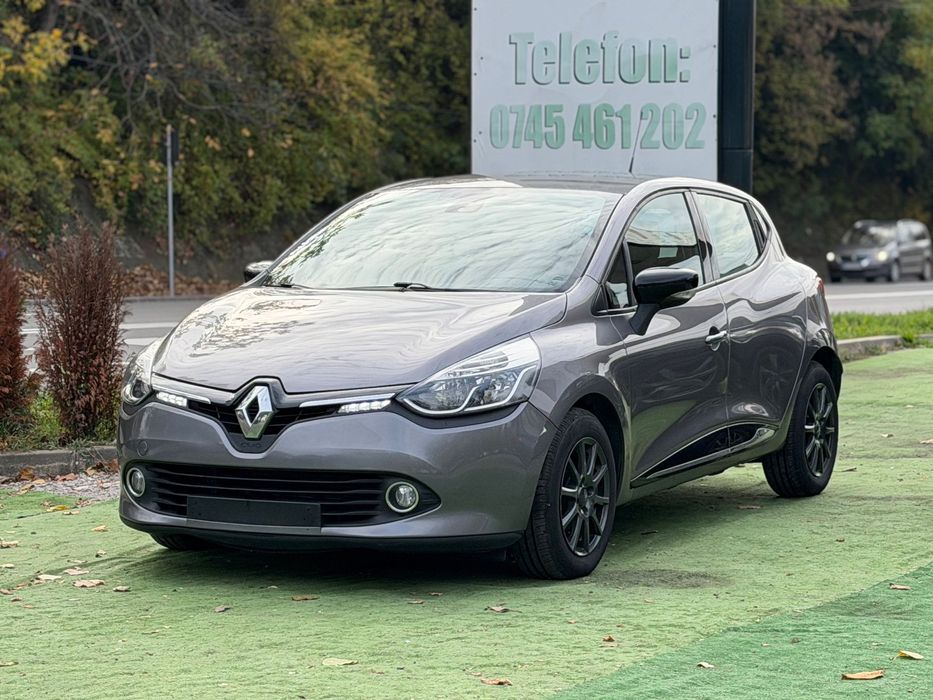Renault Clio Renault Clio Scurt și in Rate