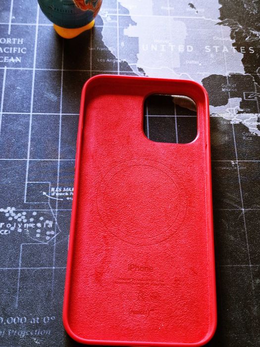 Husa originala iPhone 13 Pro Max Apple,Silicon Red