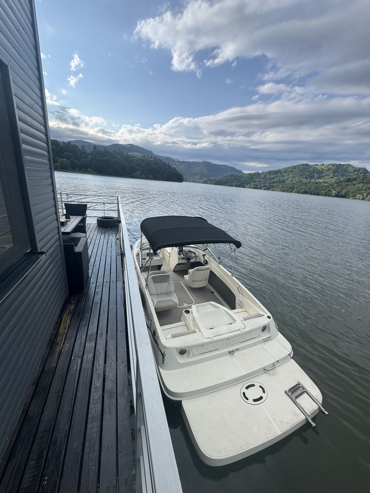 Barca Bayliner 175GT 2013, 220 ore, 6m lungime stare excelenta