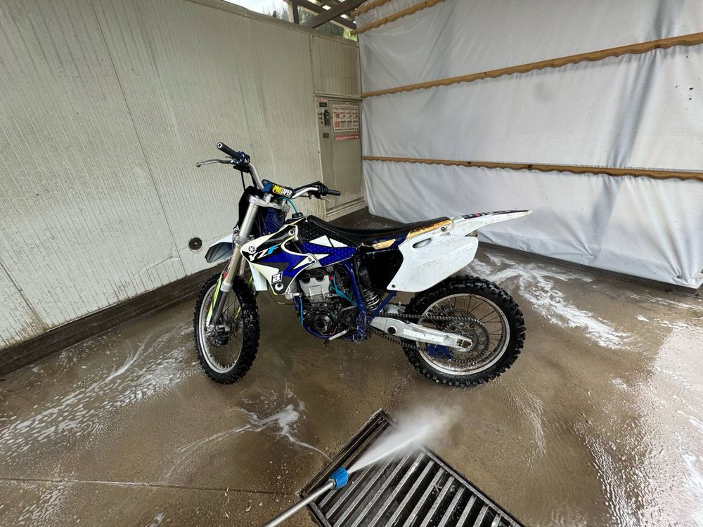 Yamaha yzf 426 качваш се и караш