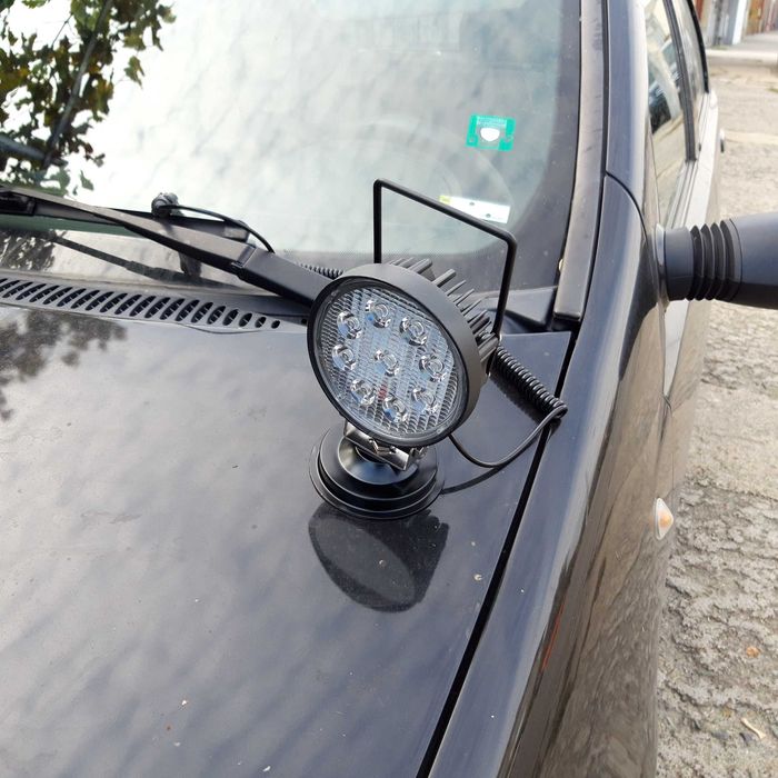 Боен Фар За Автомобил Лов И За Охрана 12 Волта