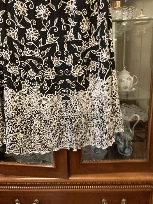 Женский костюм, хоршего качества, размер 56