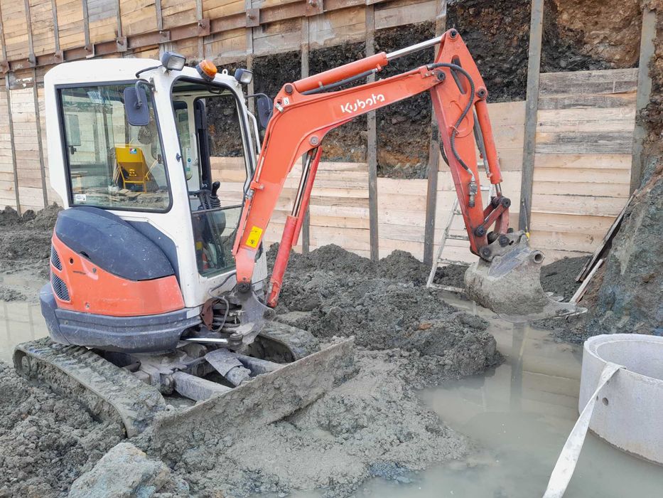 Почистване на терени