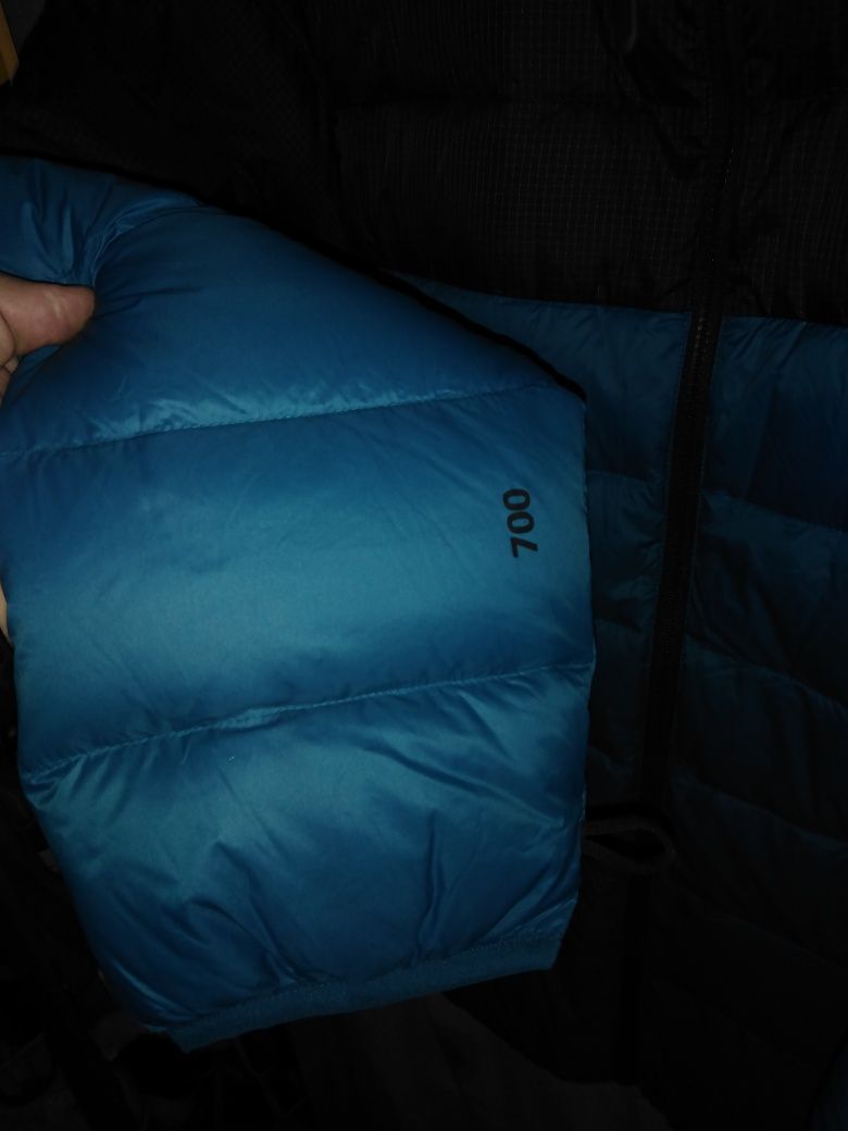 Jack wolfskin geaca cu puf 700cuin masura L G