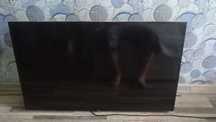 LCD телевизор, диагональ 40". Своя.