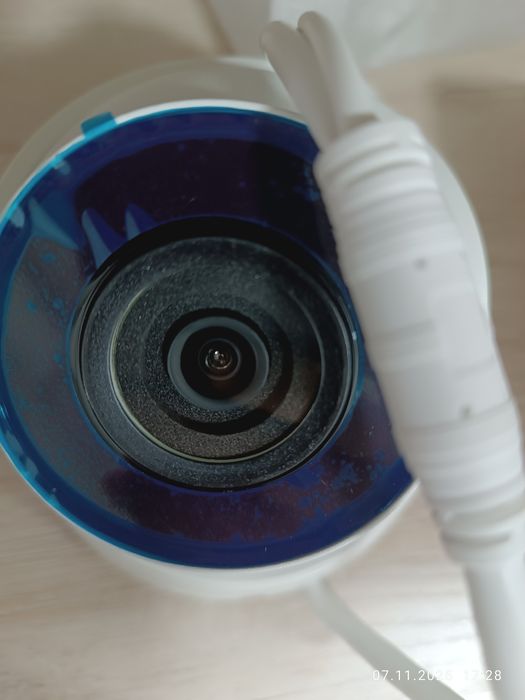 Камера Hikvision