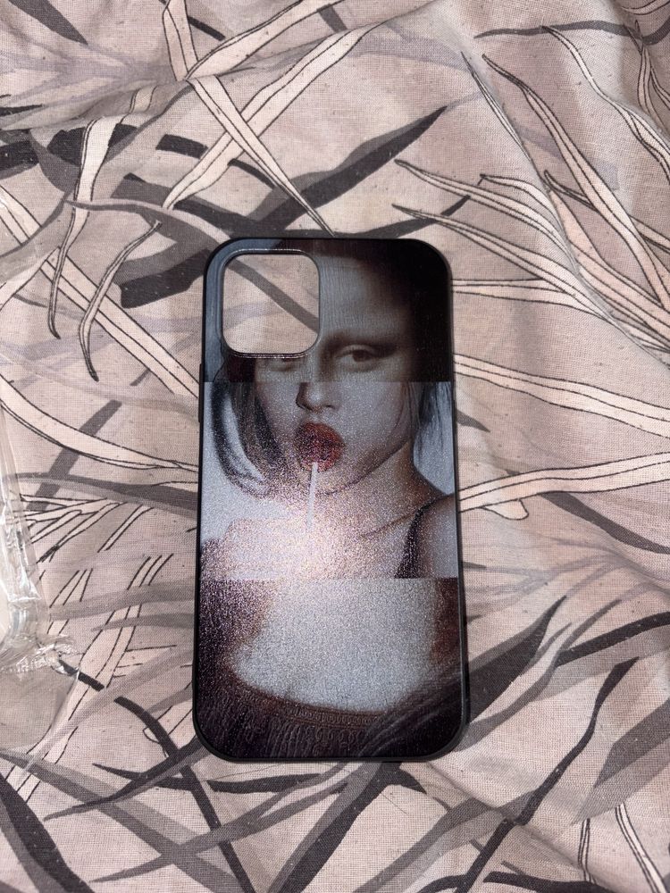 Кейсове за Iphone 12