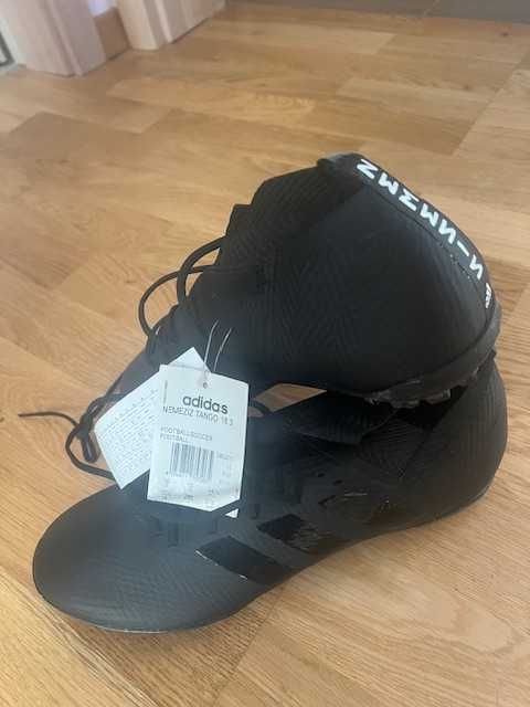 Редки чисто нови Adidas футзал обувки Nemeziz 18.3 Tango номер 44 2/3