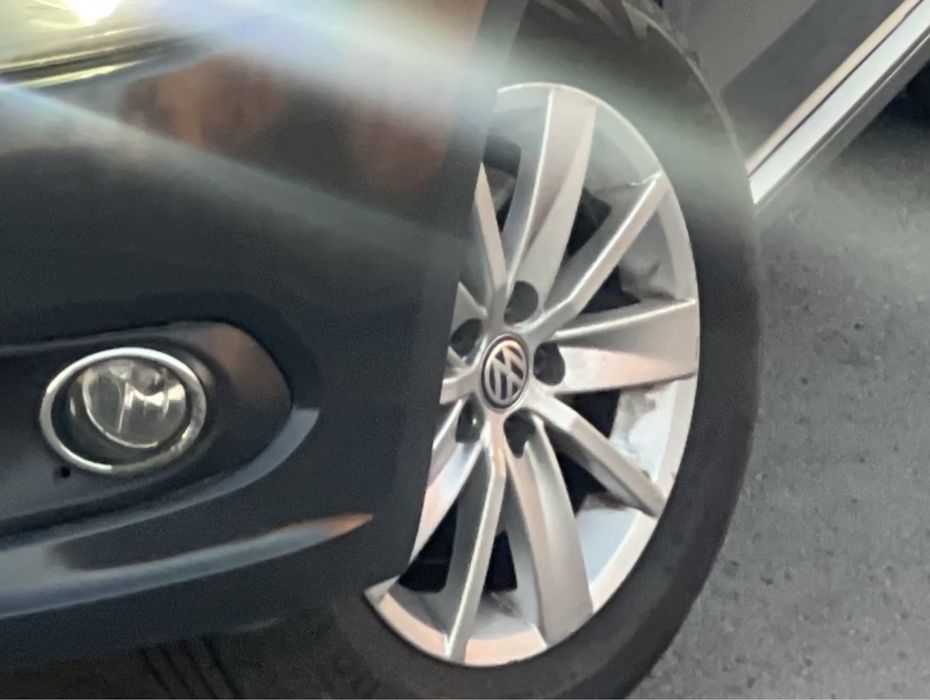 Обменяю комплект оригинальных дисков VW POLO с резиной