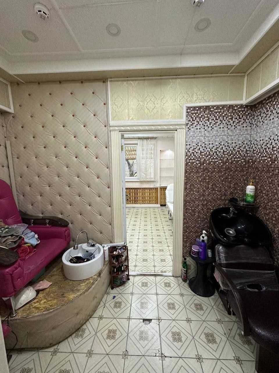 Чиланзар 14 квл.  Готовый бизнес. Салон красоты. Всё остается. TR