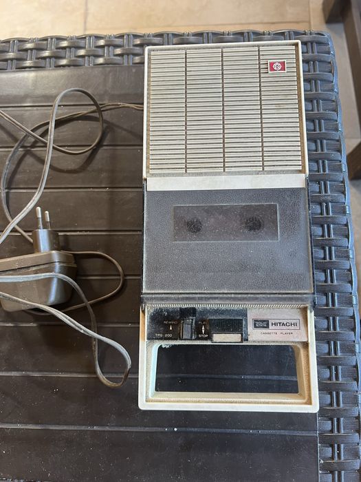 Casetofon vintage HITACHI TPQ-200 – Made in Japan