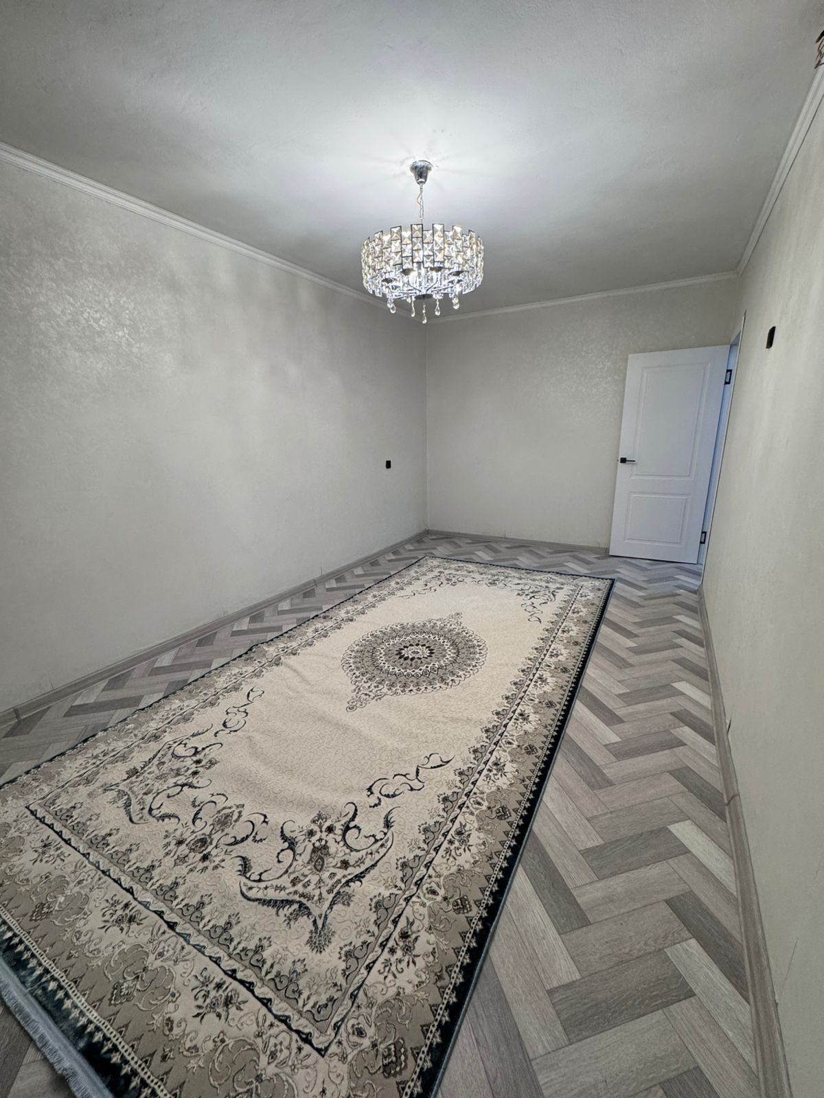 Продам 3 х комнатную