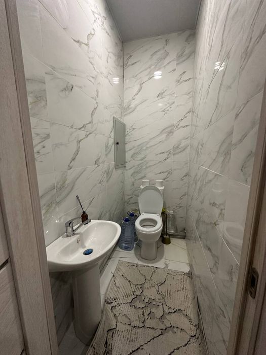 Срочно продаётся 2-комнатная квартира 60 кв.м, Сергели, Спутник 16-а