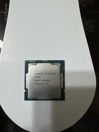 intel Celeron 5905 ( UHD Graphics )