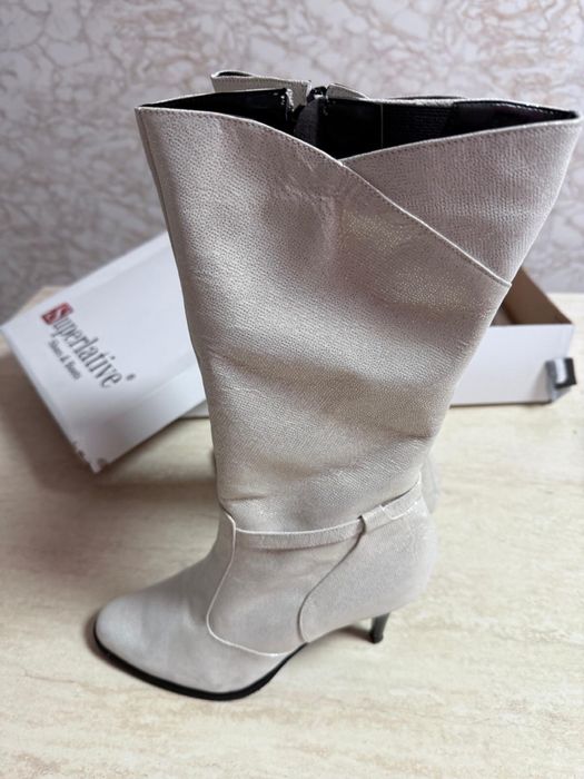 Cizme noi, elegante, comode, albe, cu toc, marime 41