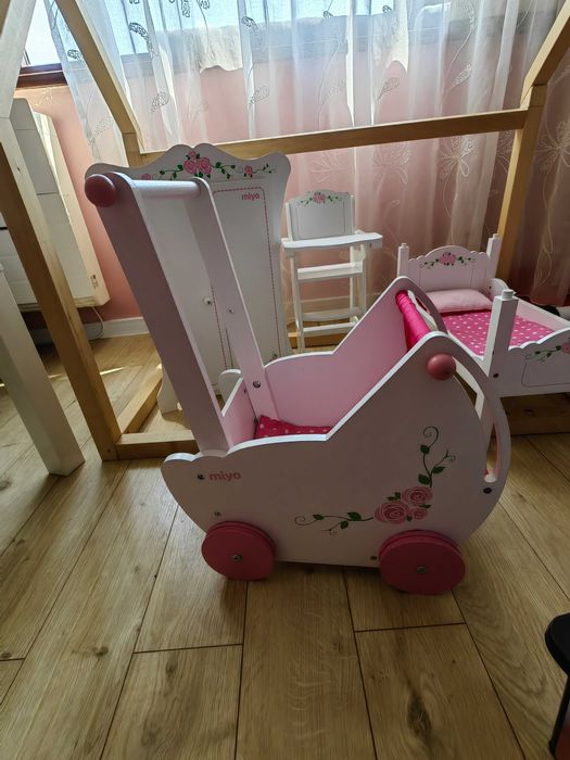 Мебели за кукли от МДФ дърво