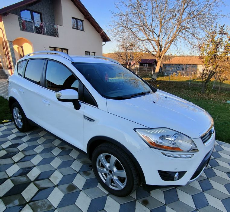 Ford Kuga Tintanium-S