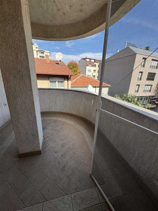 Дава се под наем Многостаен апартамент в Пловдив, Южен - 96 кв.м за 453.9 € - Снимка #10