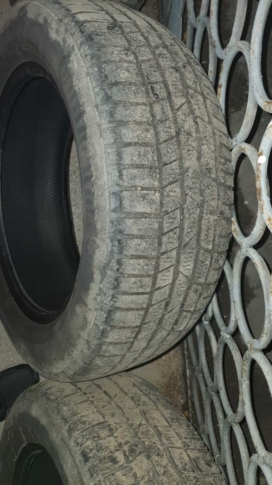 Set 4 anvelope second hand 215/60/R16,pret 150 lei tot setul.