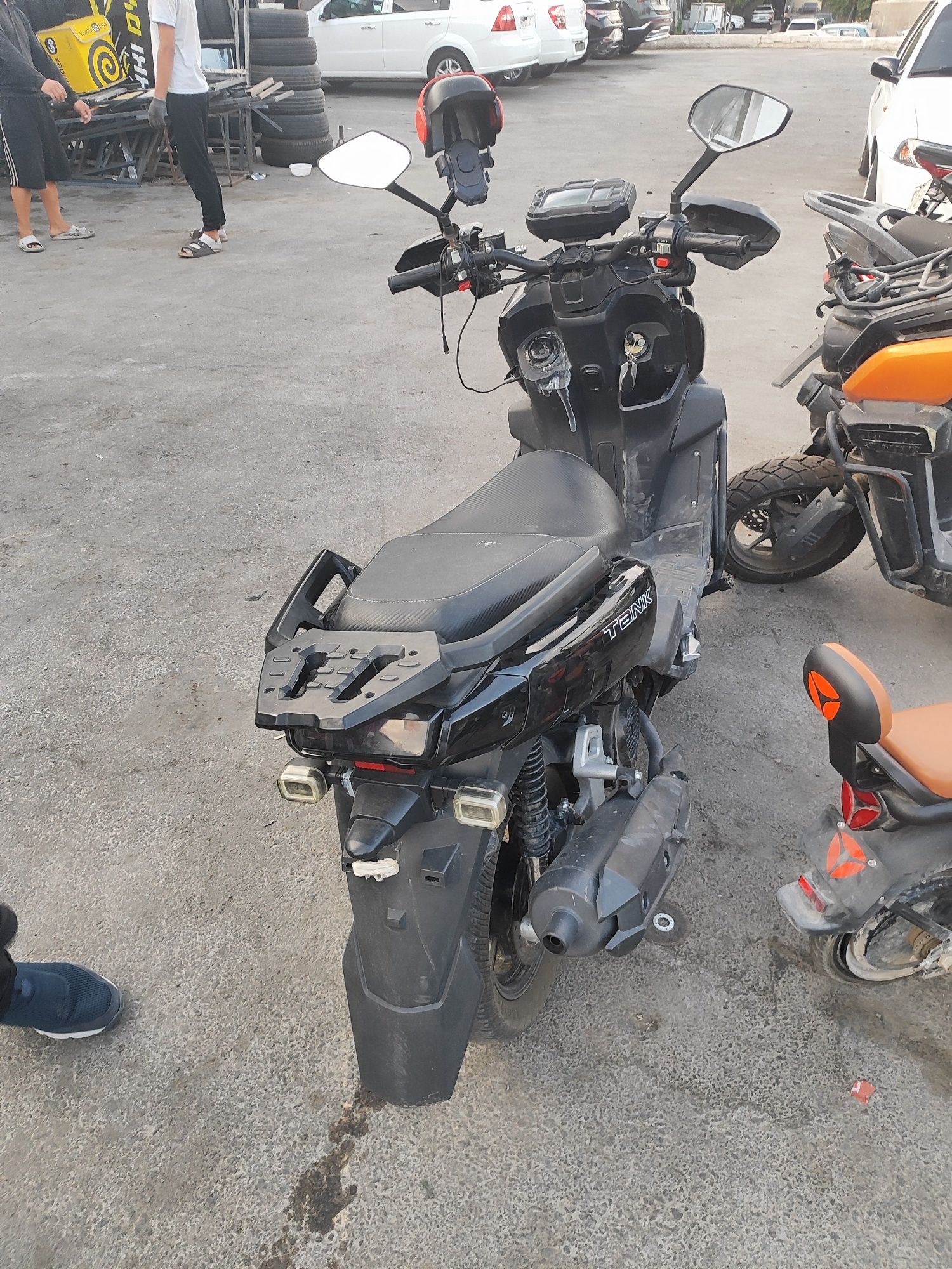 Skuter tank 150cc probegi 9000km oshdi