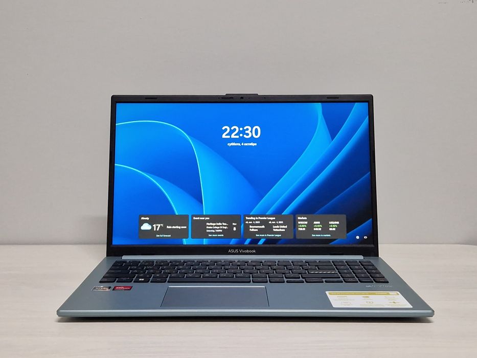 Продам ASUS Vivobook 15 OLED в идеальном состоянии